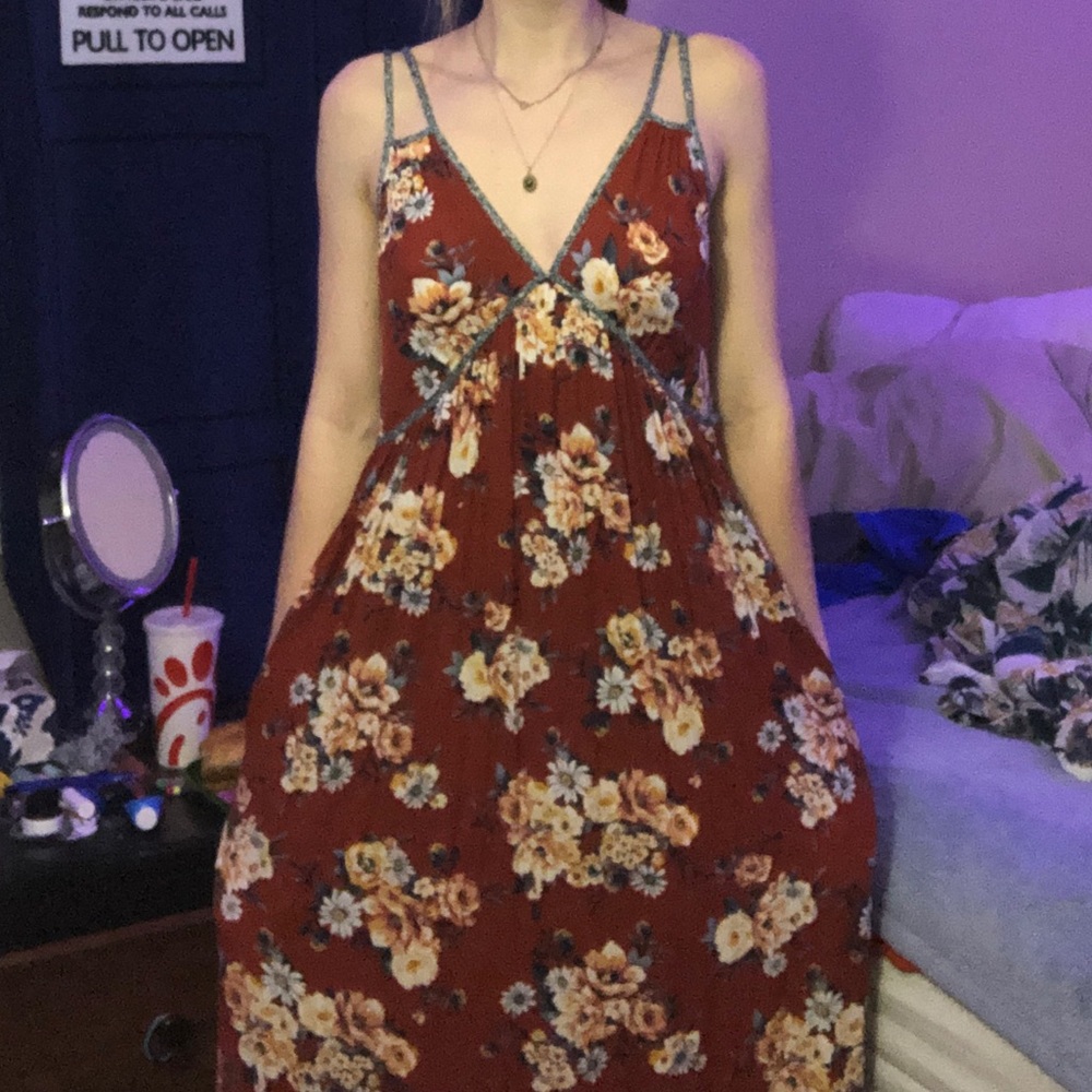 LONG FLORAL RED DRESS
